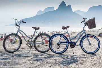 Copacabana: Confira os atrativos que vão além da praia!