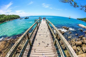 O que fazer em Bombinhas além de aproveitar as praias?