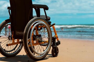 Praias com acessibilidade: melhores opções em Florianópolis