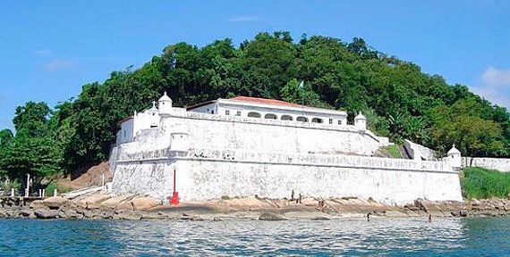 Curta o lado histórico do Guarujá