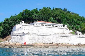 Curta o lado histórico do Guarujá