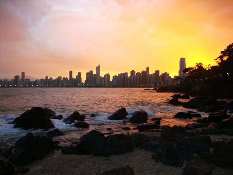 Praia dos Amores, Balneário Camboriú: veja porque conhecer