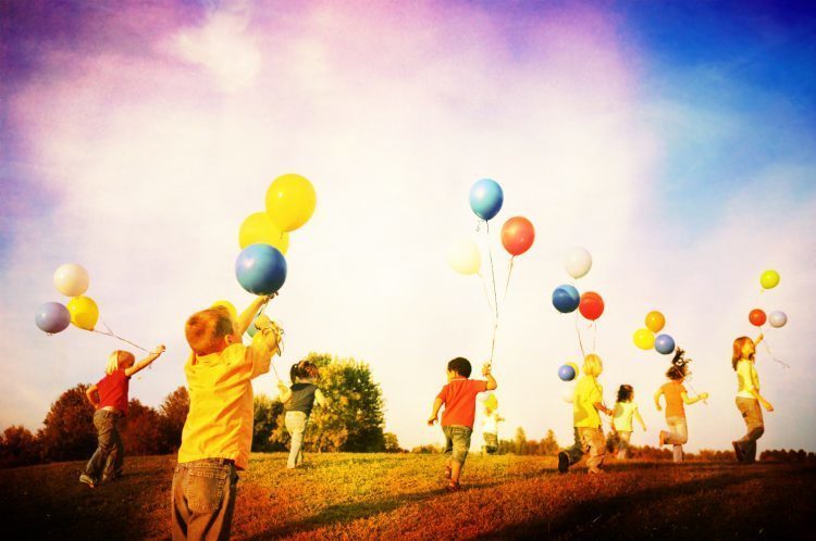 Sugestões de brincadeiras durante as férias escolares