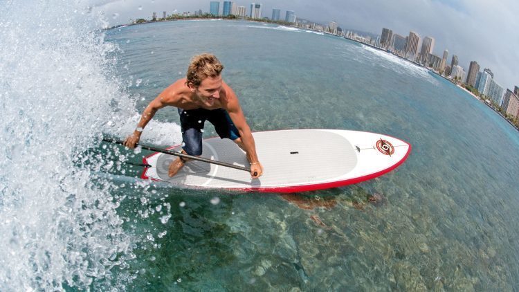 5 esportes para praticar na praia de Jurerê Internacional