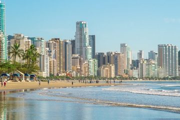 7 motivos para escolher Balneário Camboriú neste verão