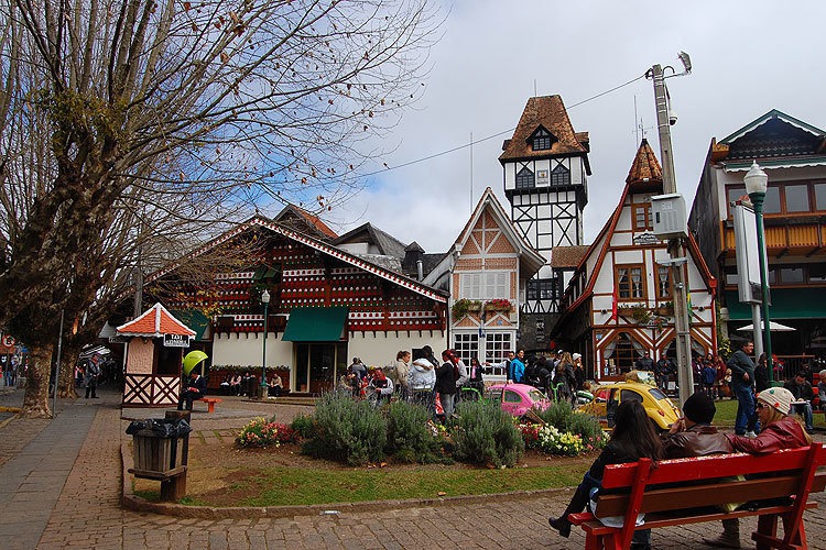Melhores bares de Campos do Jordão para conhecer!