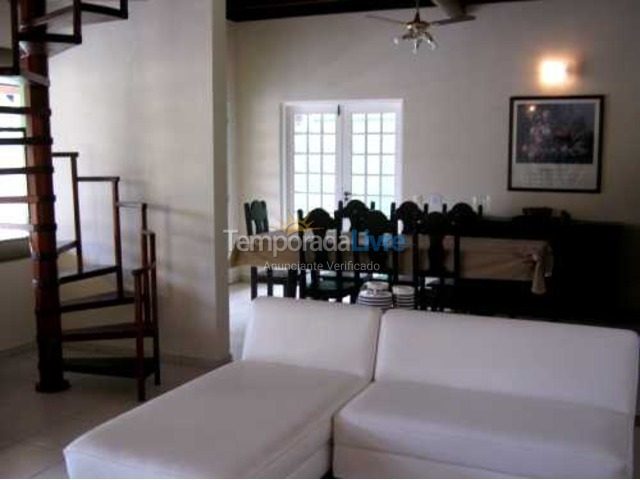 Casa para alquiler de vacaciones em Ubatuba (Condomínio Pedra Verde Domingas Dias)