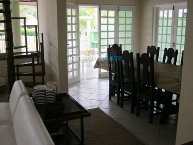 Casa para alquiler de vacaciones em Ubatuba (Condomínio Pedra Verde Domingas Dias)