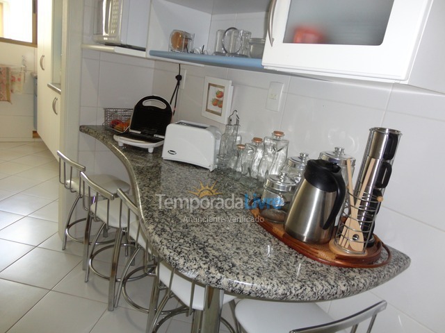 Apartamento para aluguel de temporada em Balneário Camboriú (Praia Central)