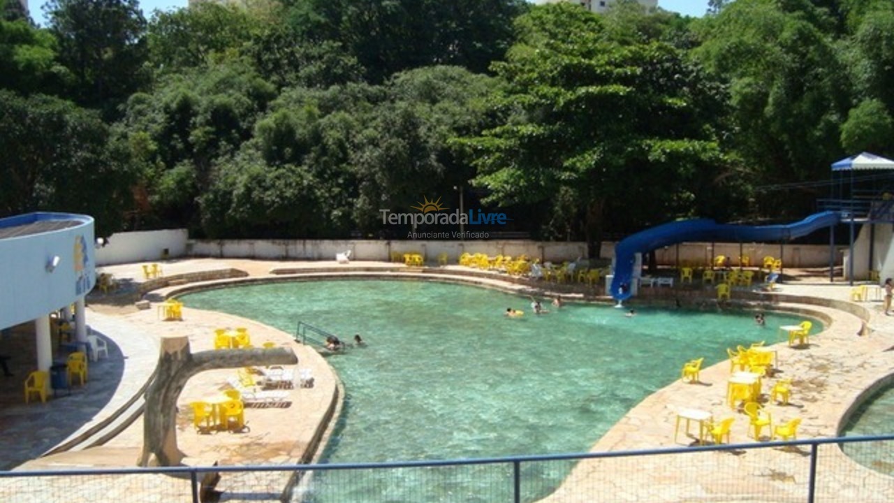 Apartamento para aluguel de temporada em Caldas Novas (Bairro Termal)