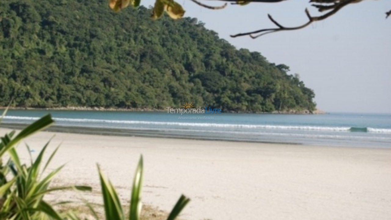 Casa para aluguel de temporada em São Sebastião (Praia da Boracéia)
