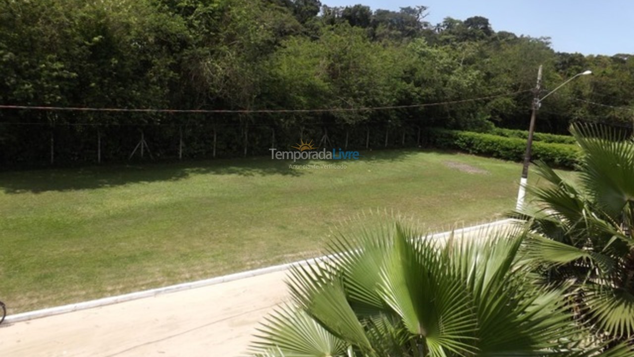 Casa para aluguel de temporada em Guarujá (Jardim Acapulco)