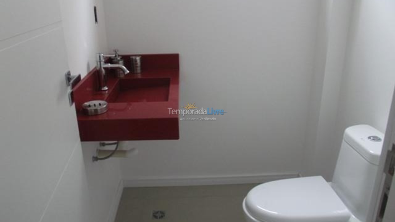 Casa para alquiler de vacaciones em Bombinhas (Praia de Bombas)