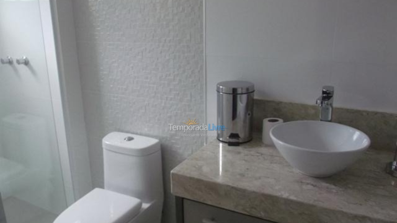 Casa para alquiler de vacaciones em Bombinhas (Praia de Bombas)