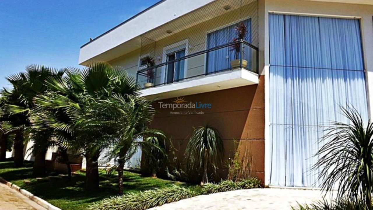 Casa para aluguel de temporada em Guarujá (Jardim Acapulco)