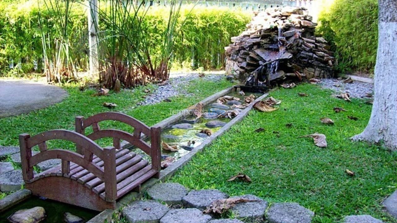 Apartamento para alquiler de vacaciones em Balneário Camboriú (Praia Central)