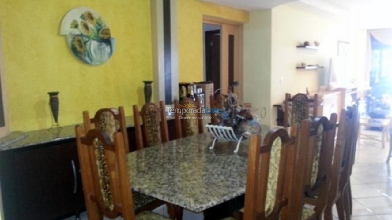 Apartamento para alquiler de vacaciones em Itapema (Centro)