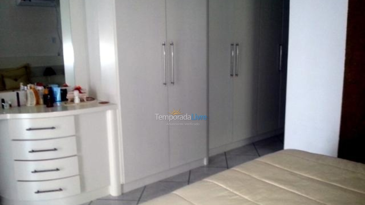 Apartamento para alquiler de vacaciones em Itapema (Centro)