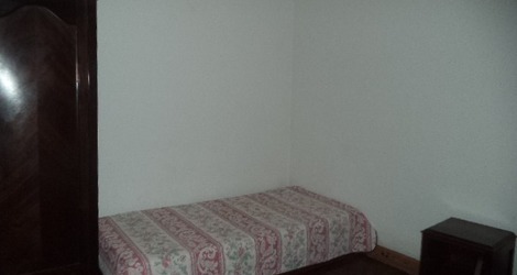 House 04 Dorms w / pool - close to the beach