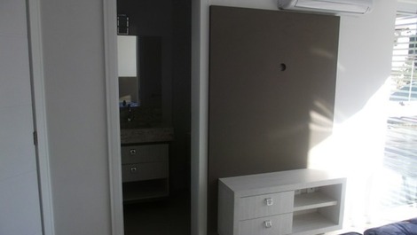 APARTAMENTO EN LA PLAYA DE BOMBAS PARA LA TEMPORADA DE ARRENDAMIENTO