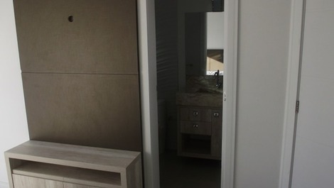 APARTAMENTO EN LA PLAYA DE BOMBAS PARA LA TEMPORADA DE ARRENDAMIENTO