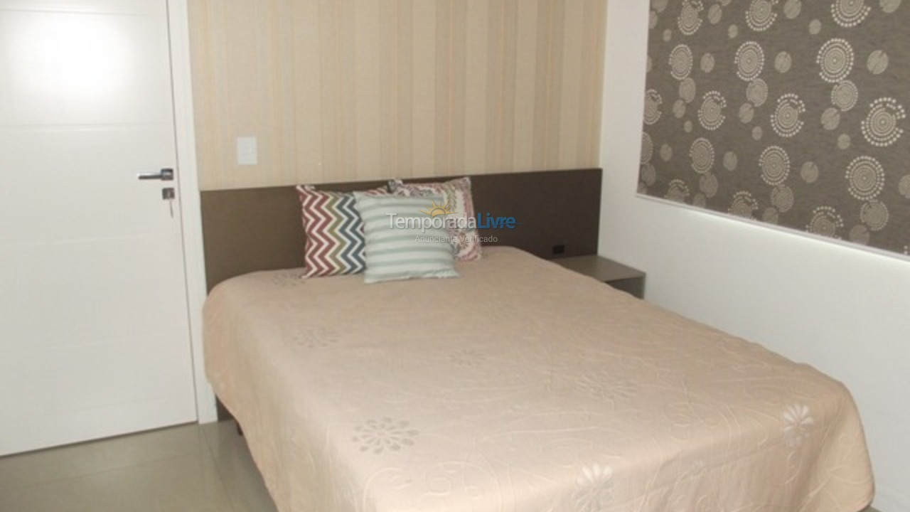 Casa para alquiler de vacaciones em Bombinhas (Praia de Bombas)