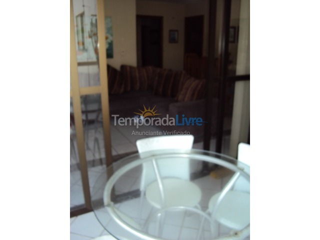 Apartamento para aluguel de temporada em Guarapari (Praia do Morro)