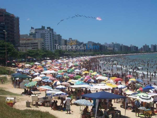 Apartamento para aluguel de temporada em Guarapari (Praia do Morro)