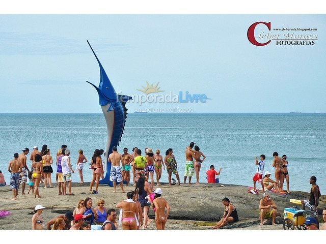 Apartamento para aluguel de temporada em Guarapari (Praia do Morro)