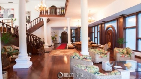 ENTRADA 1° PAVIMENTO