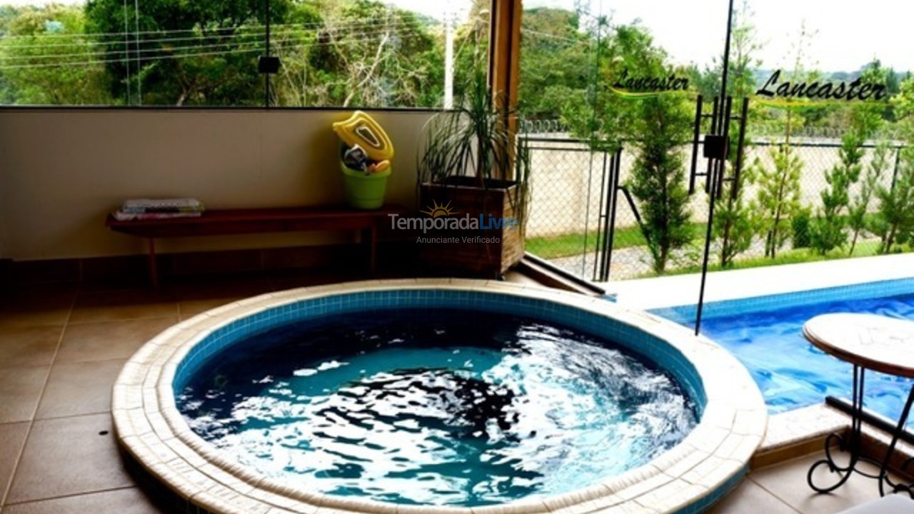 Granja para alquiler de vacaciones em Ibiúna (Condominio Sitio Lagos de Ibiuna)