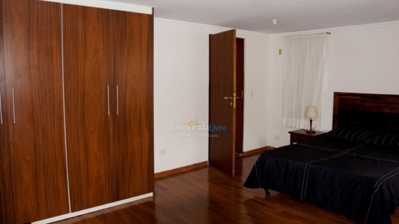 Granja para alquiler de vacaciones em Ibiúna (Condominio Sitio Lagos de Ibiuna)