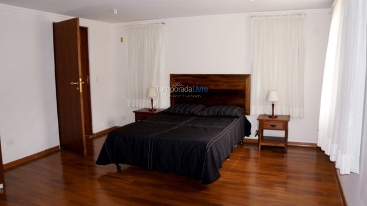 Granja para alquiler de vacaciones em Ibiúna (Condominio Sitio Lagos de Ibiuna)