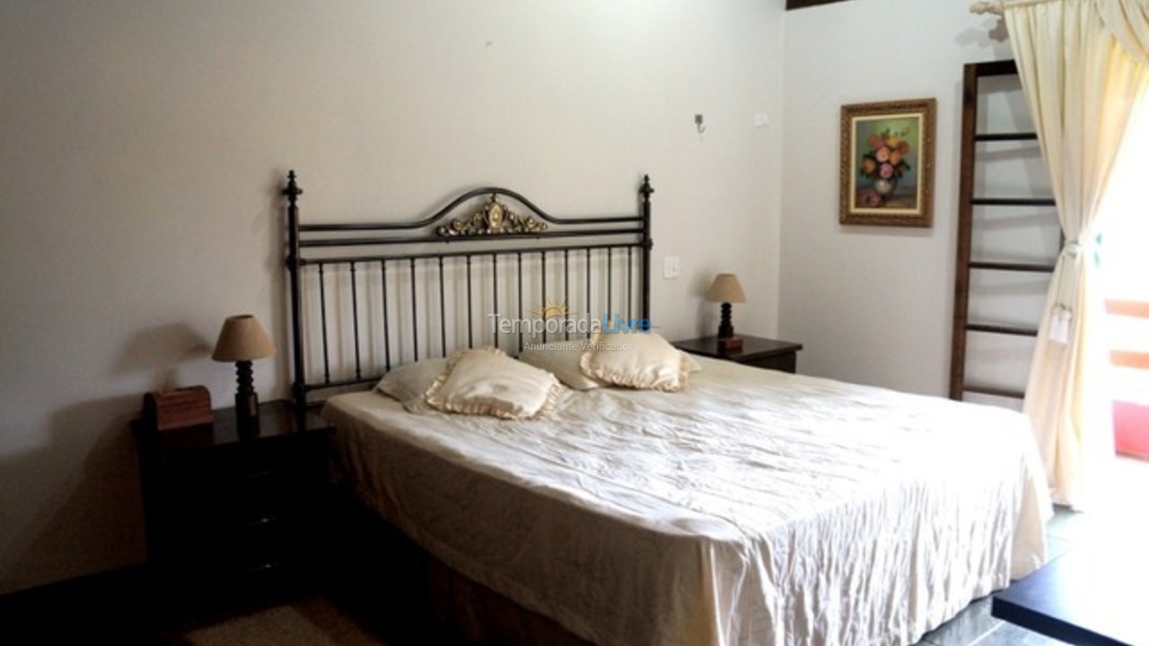 Granja para alquiler de vacaciones em Ibiúna (Condominio Sitio Lagos de Ibiuna)