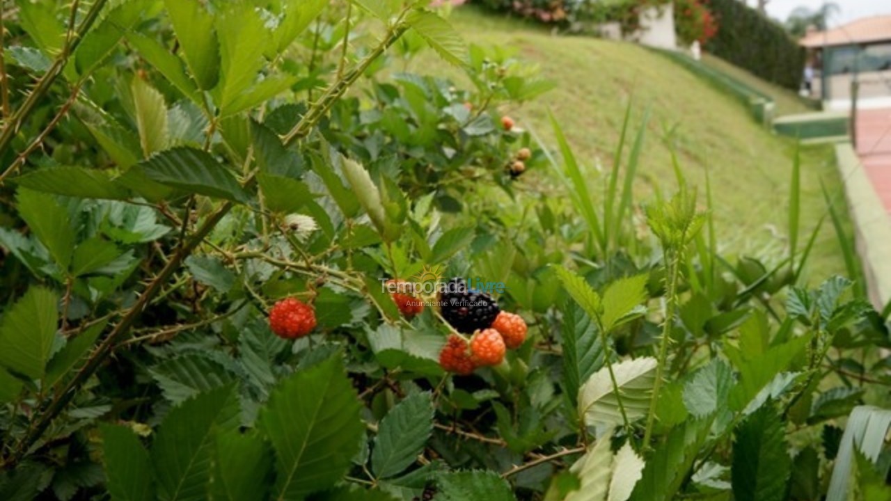 Granja para alquiler de vacaciones em Ibiúna (Condominio Sitio Lagos de Ibiuna)