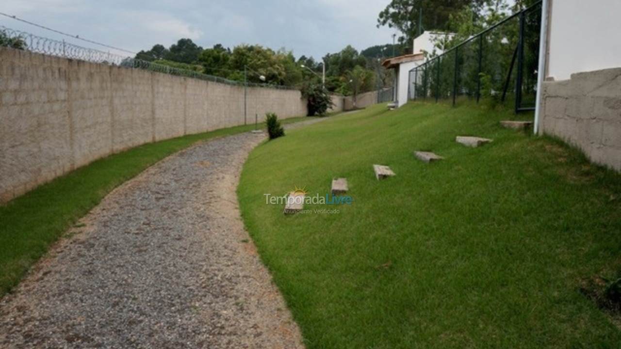 Granja para alquiler de vacaciones em Ibiúna (Condominio Sitio Lagos de Ibiuna)