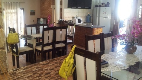 EXCELENTE CASA EM MACEIÓ TEMPORADA (PRAIA DE JACARECICA)