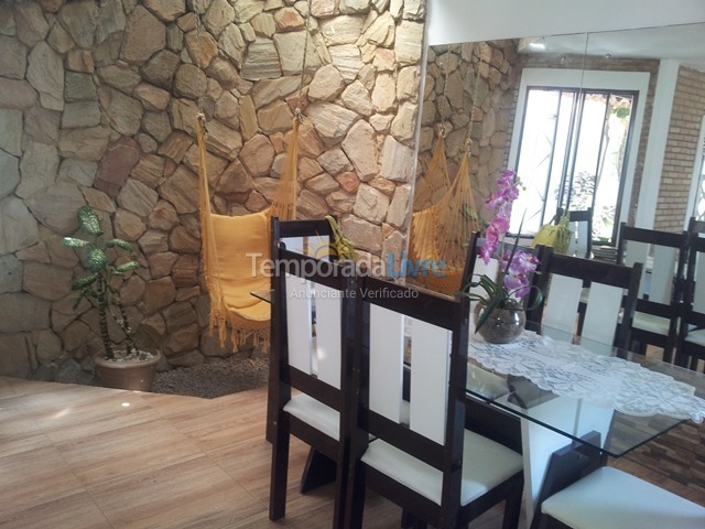 Casa para aluguel de temporada em Maceió (Ponta Verde)