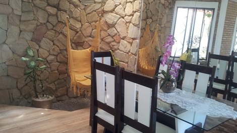 EXCELENTE CASA EM MACEIÓ TEMPORADA (PRAIA DE JACARECICA)