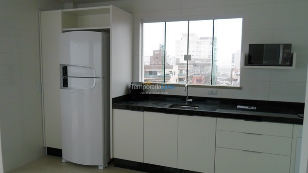 Apartamento para alquiler de vacaciones em Itapema (Meia Praia)