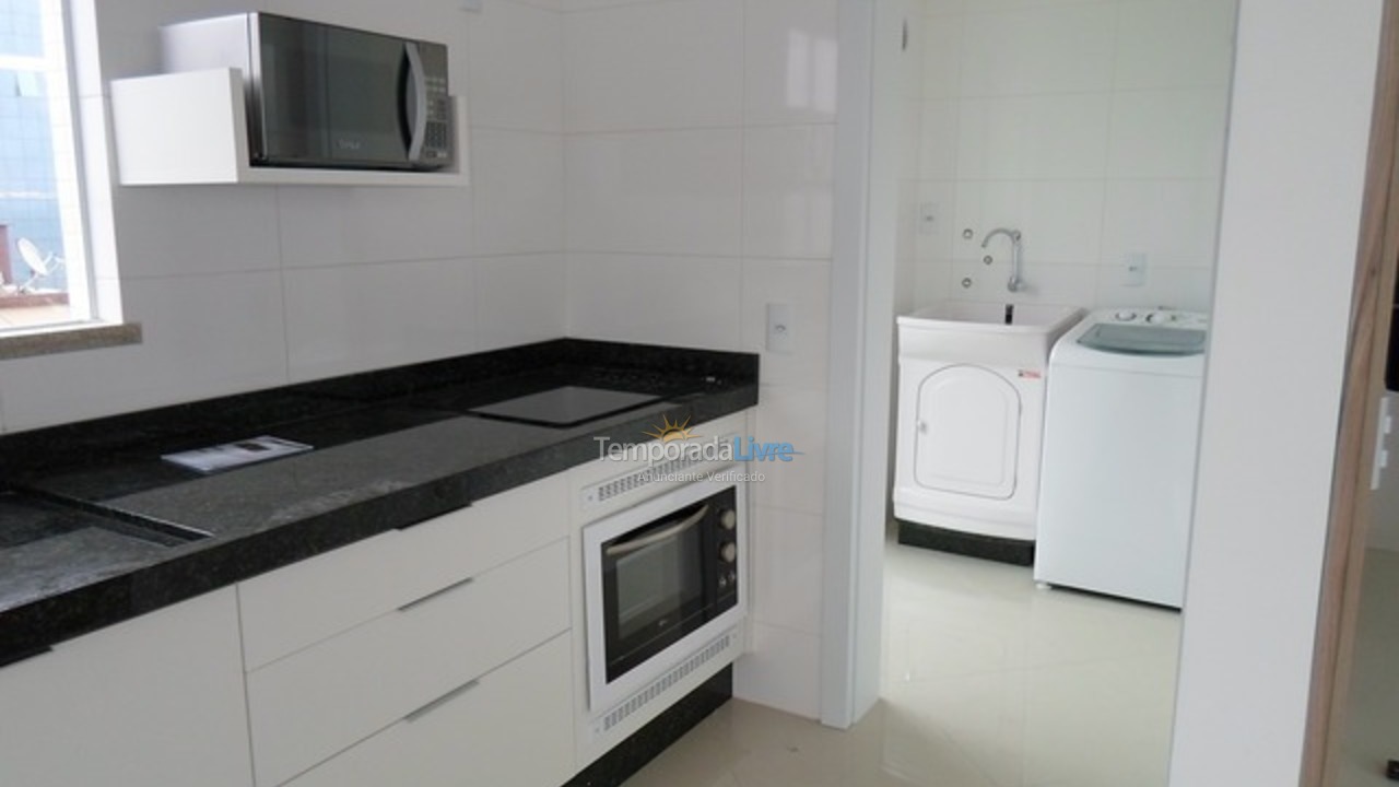 Apartamento para alquiler de vacaciones em Itapema (Meia Praia)