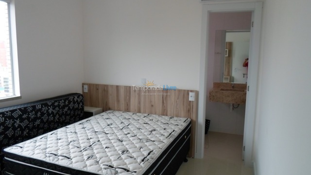 Apartamento para alquiler de vacaciones em Itapema (Meia Praia)