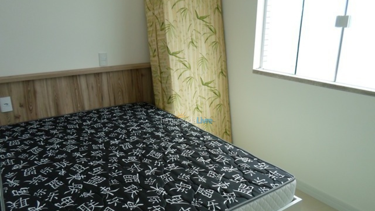 Apartamento para alquiler de vacaciones em Itapema (Meia Praia)