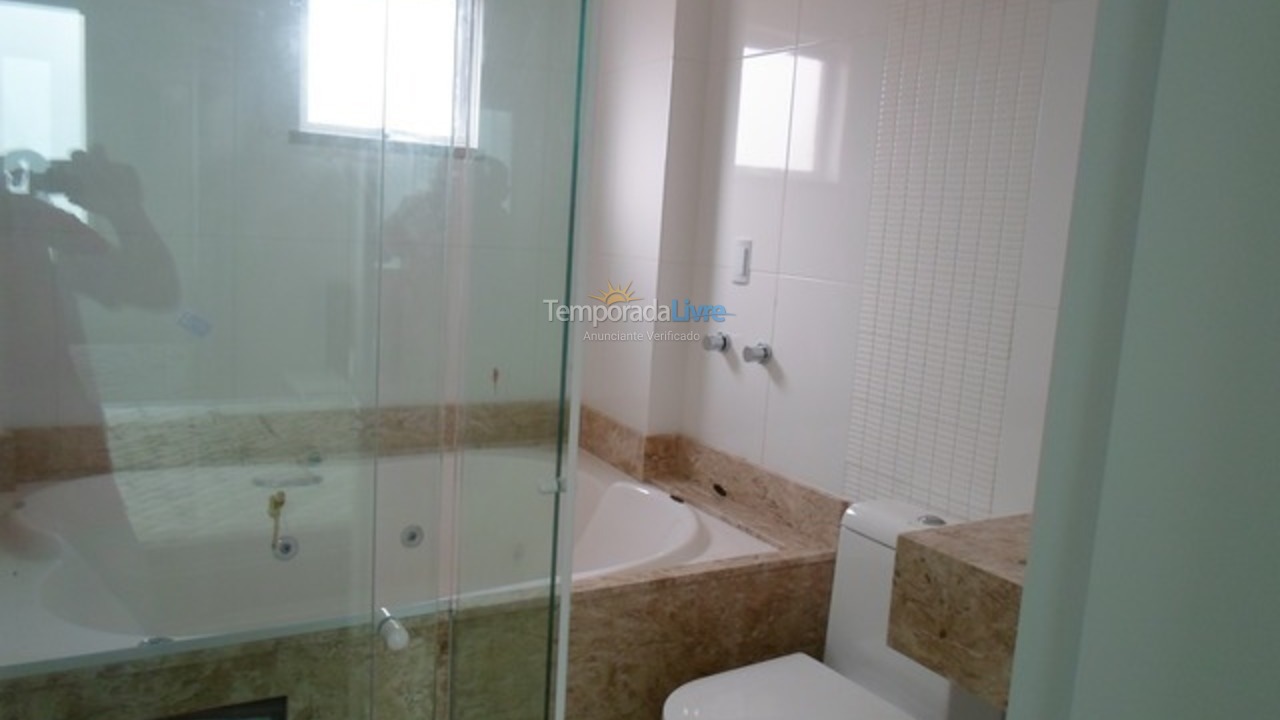 Apartamento para alquiler de vacaciones em Itapema (Meia Praia)