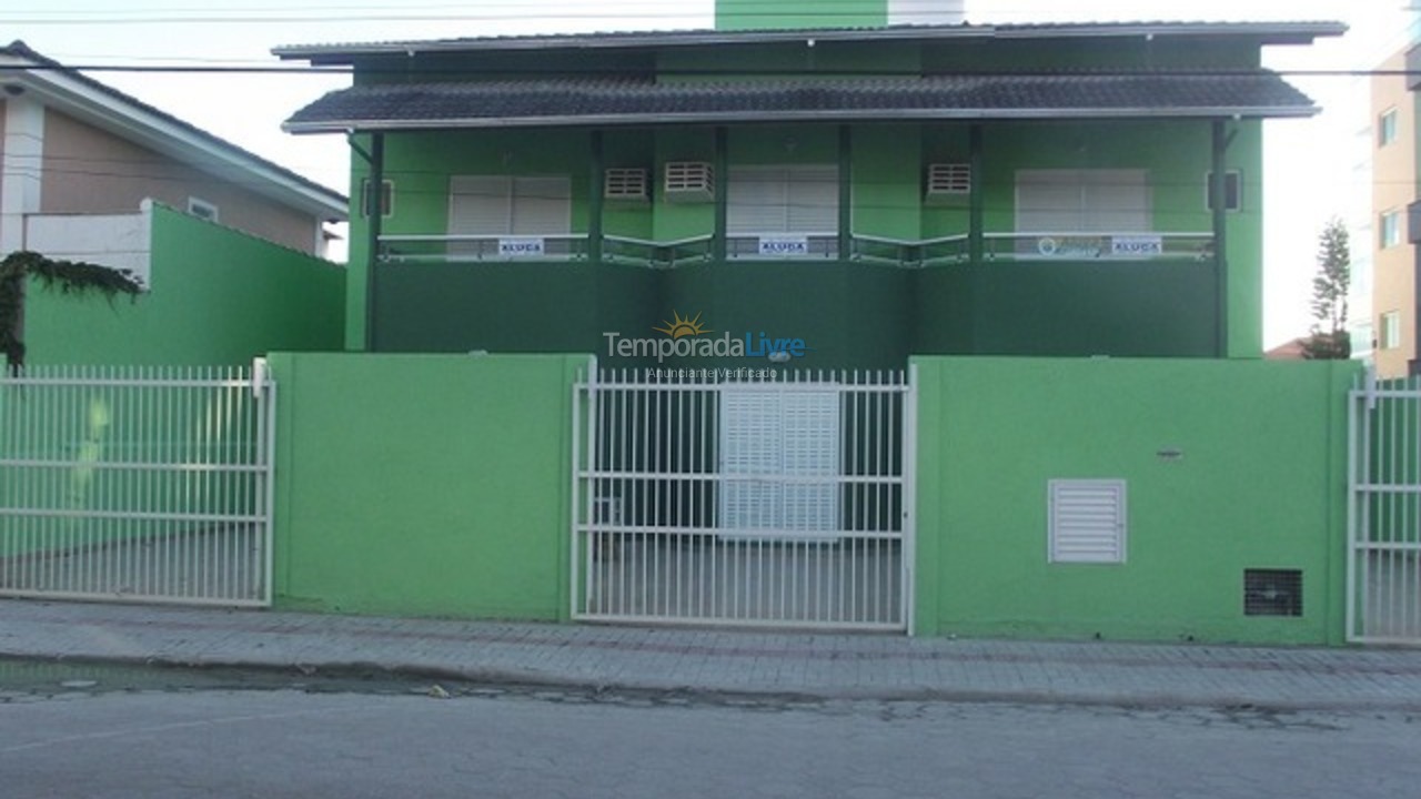 Casa para alquiler de vacaciones em Bombinhas (Praia de Bombas)