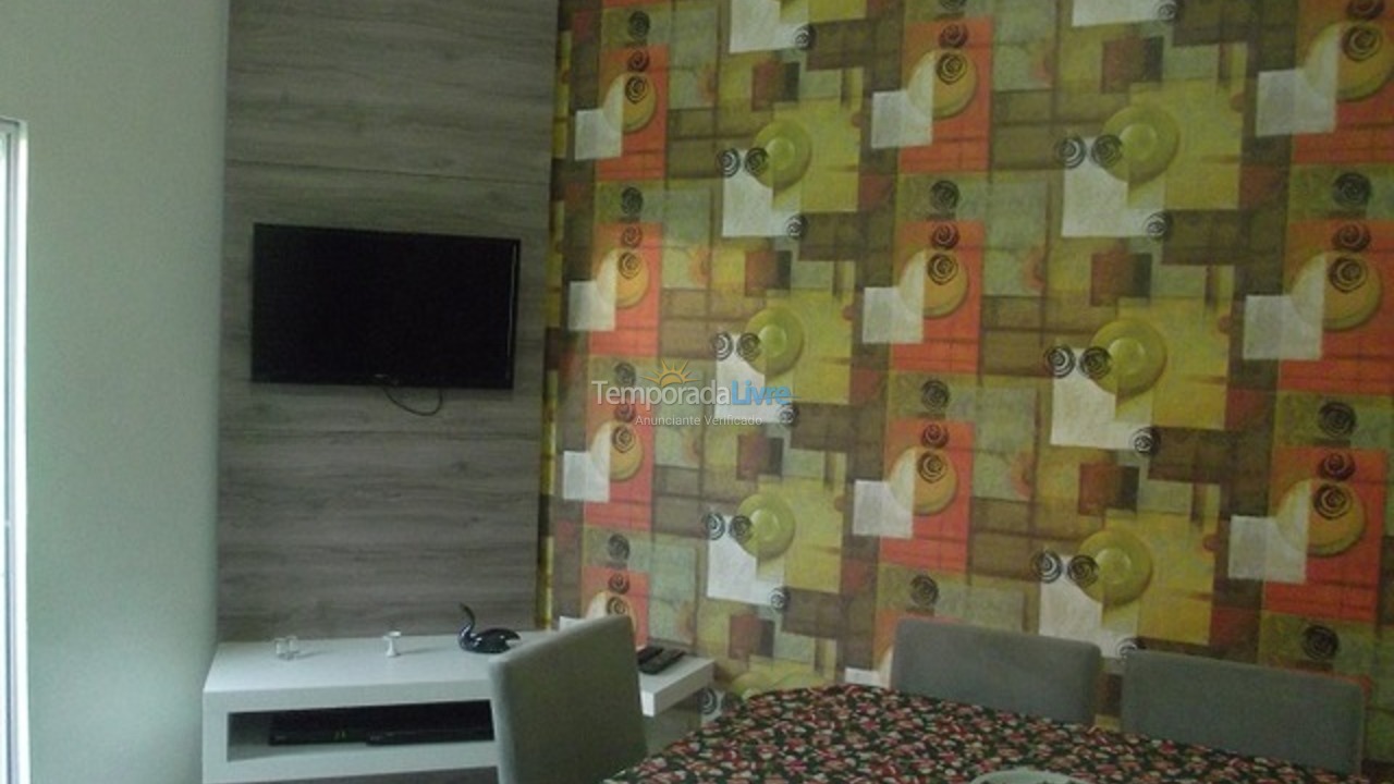 Casa para alquiler de vacaciones em Bombinhas (Praia de Bombas)