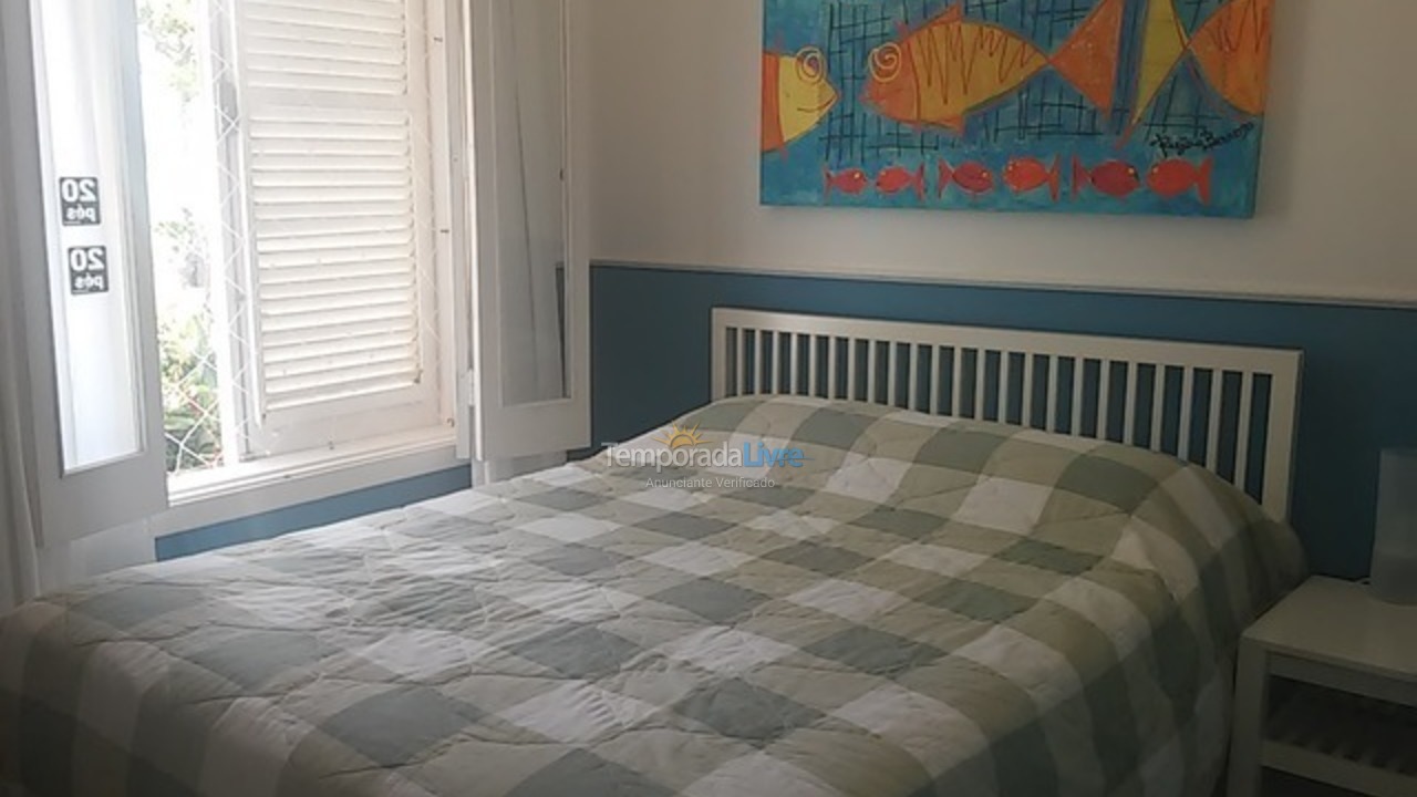 Casa para alquiler de vacaciones em São Sebastião (Praia da Baleia)