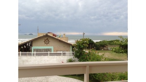 Casa BEIRA MAR - Barra da Lagoa - ALQUILER POR TEMPORADA