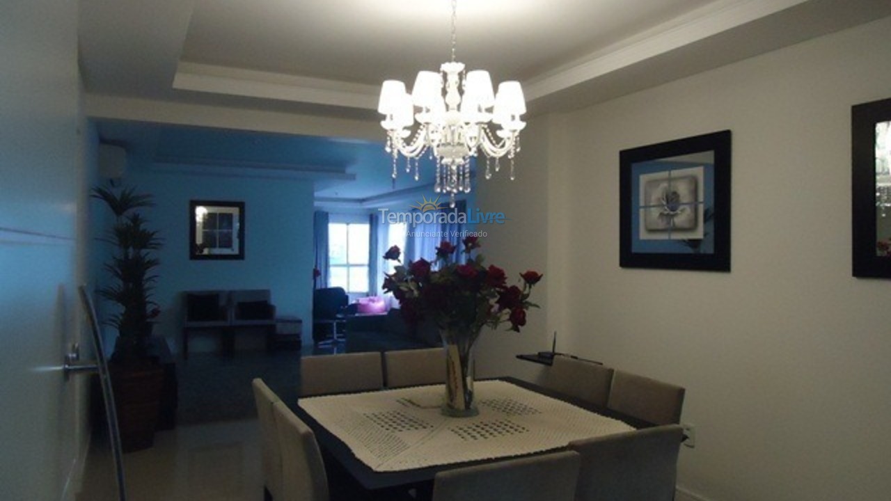 Apartamento para alquiler de vacaciones em Itapema (Meia Praia)