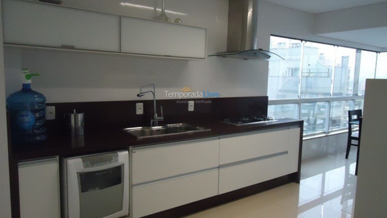 Apartamento para alquiler de vacaciones em Itapema (Meia Praia)